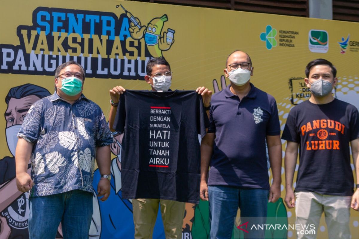 Alumni SMA Pangudi Luhur Jakarta luncurkan sentra vaksinasi COVID-19