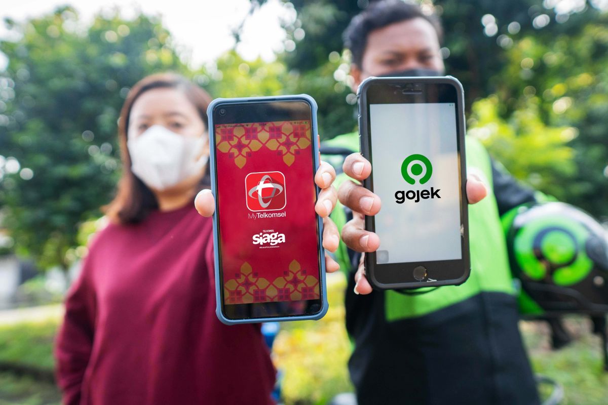 Perkuat sinergi, Telkomsel tambah investasi USD300 juta di Gojek