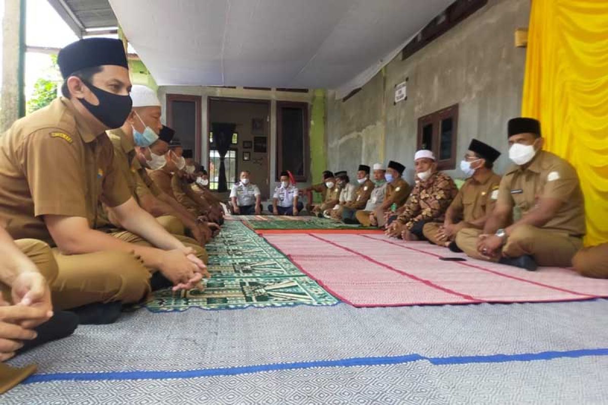 Bupati dan OPD Aceh Timur gelar tahlilan di kediaman ulama