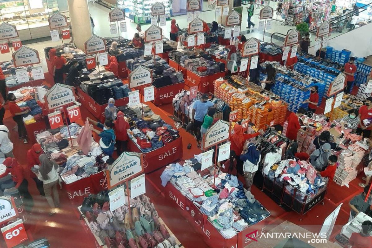 Mal di Solo kurangi jam operasional pada Lebaran hari pertama