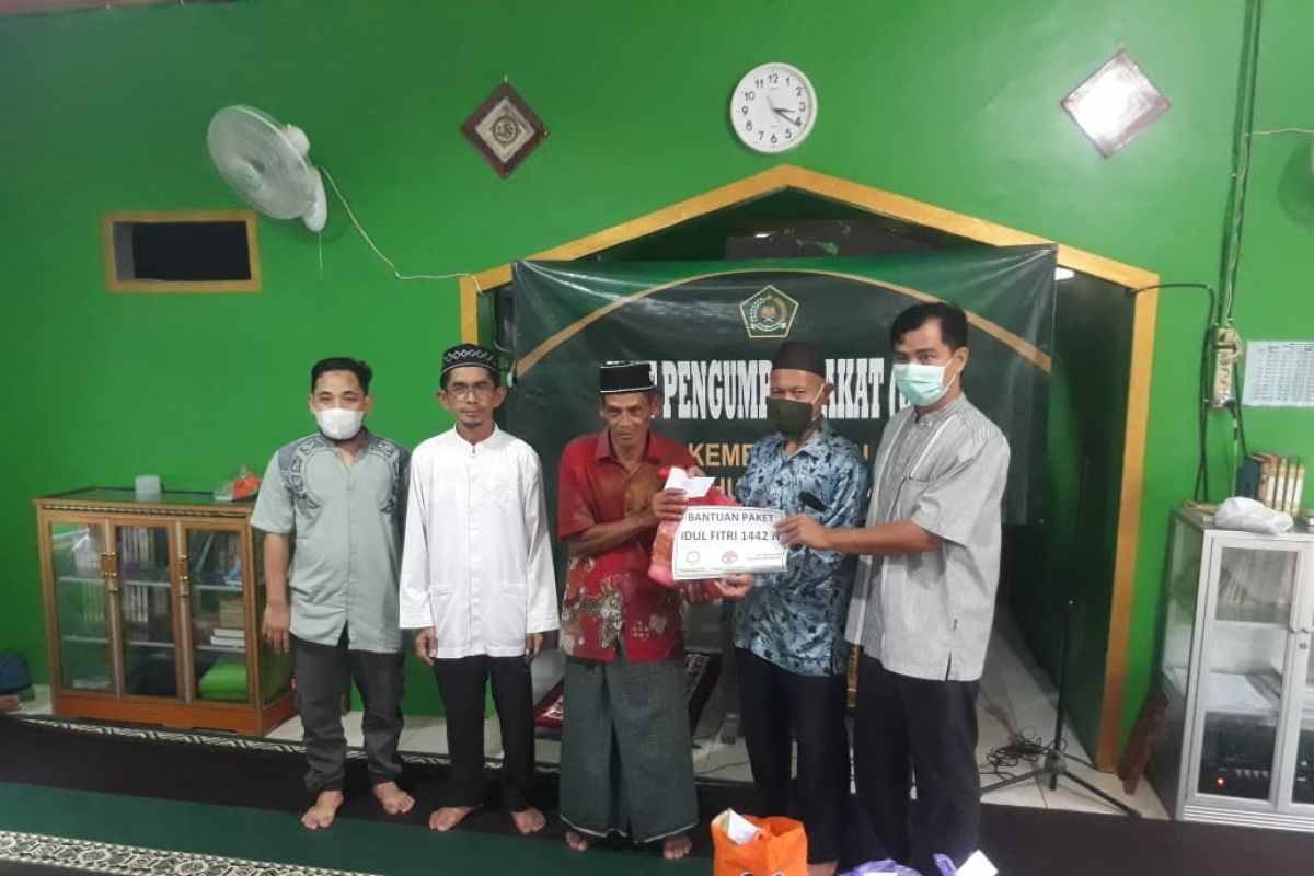 KB PII HST kembali santuni mu'allaf dan dhu'afa pedalaman meratus