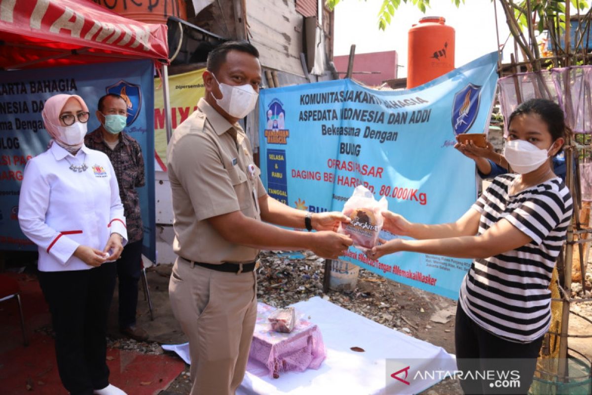 KJB adakan operasi pasar daging sapi beku Rp80.000 per kilogram