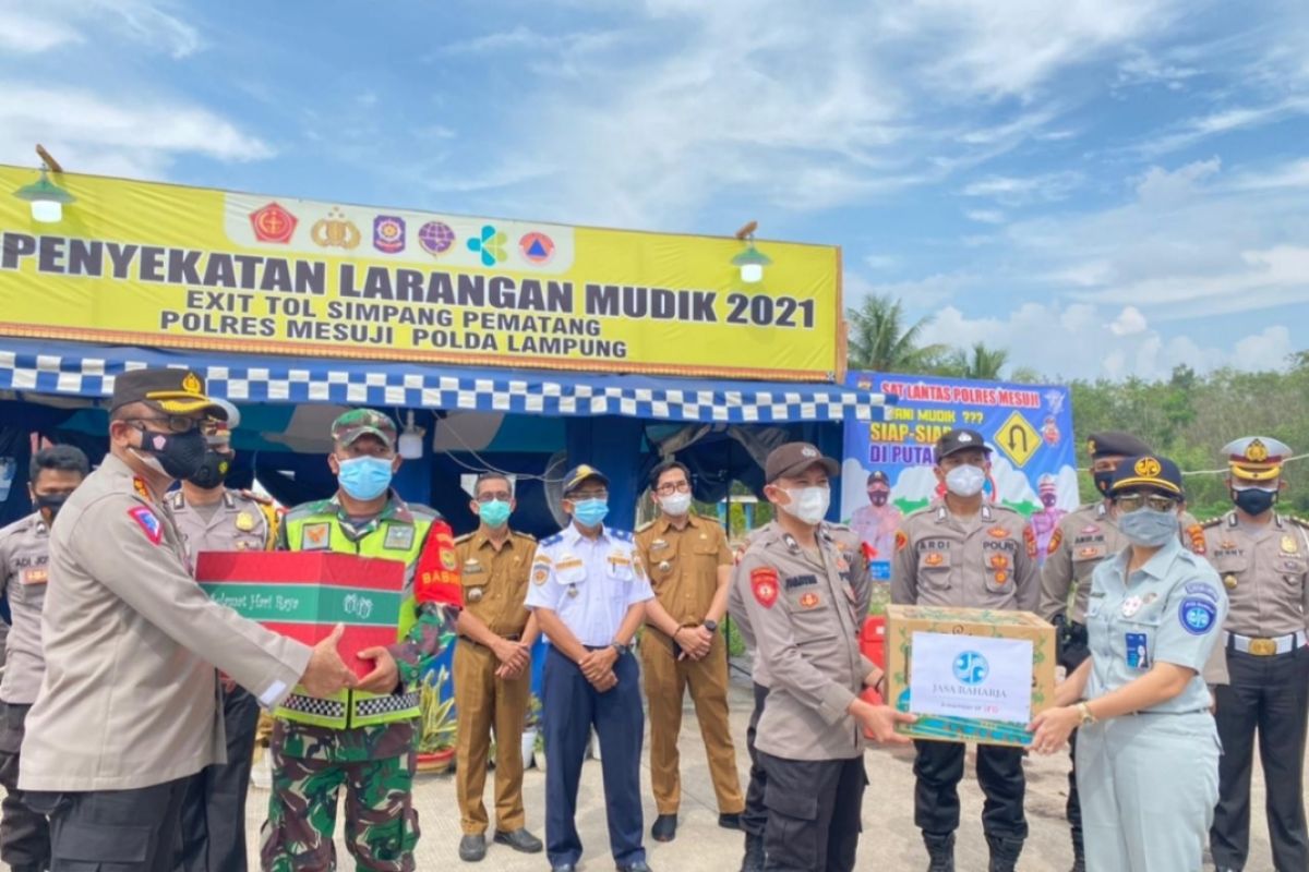 Jasa Raharja kunjungi pos penyekatan mudik Simpang Pematang