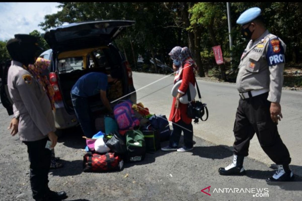 Dishub Sulsel sebut 1.330 kendaraan diminta putar balik terkait larangan mudik