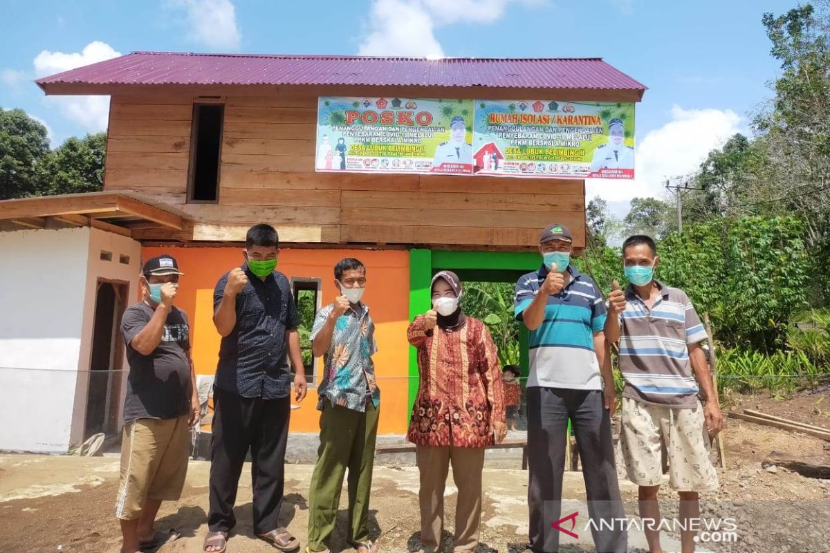 Sejumlah desa di Kabupaten Rejang Lebong Bengkulu dirikan rumah isolasi