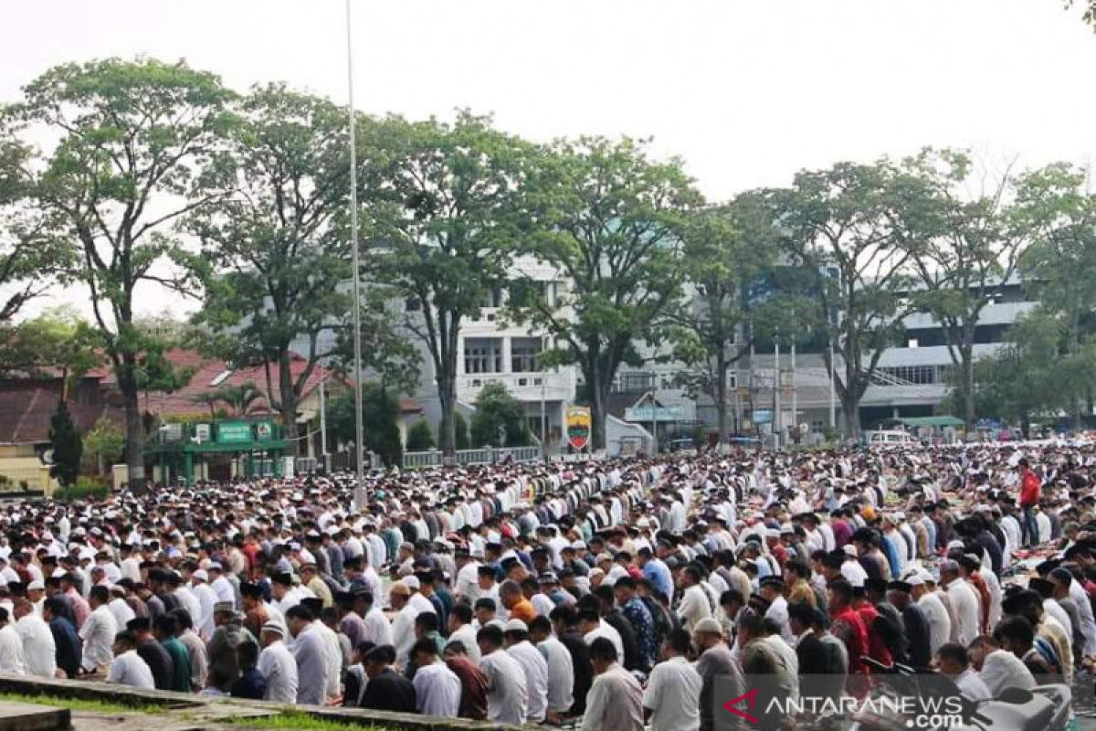 Shalat Idul Fitri di Lapangan Kantin ditiadakan di Bukittinggi