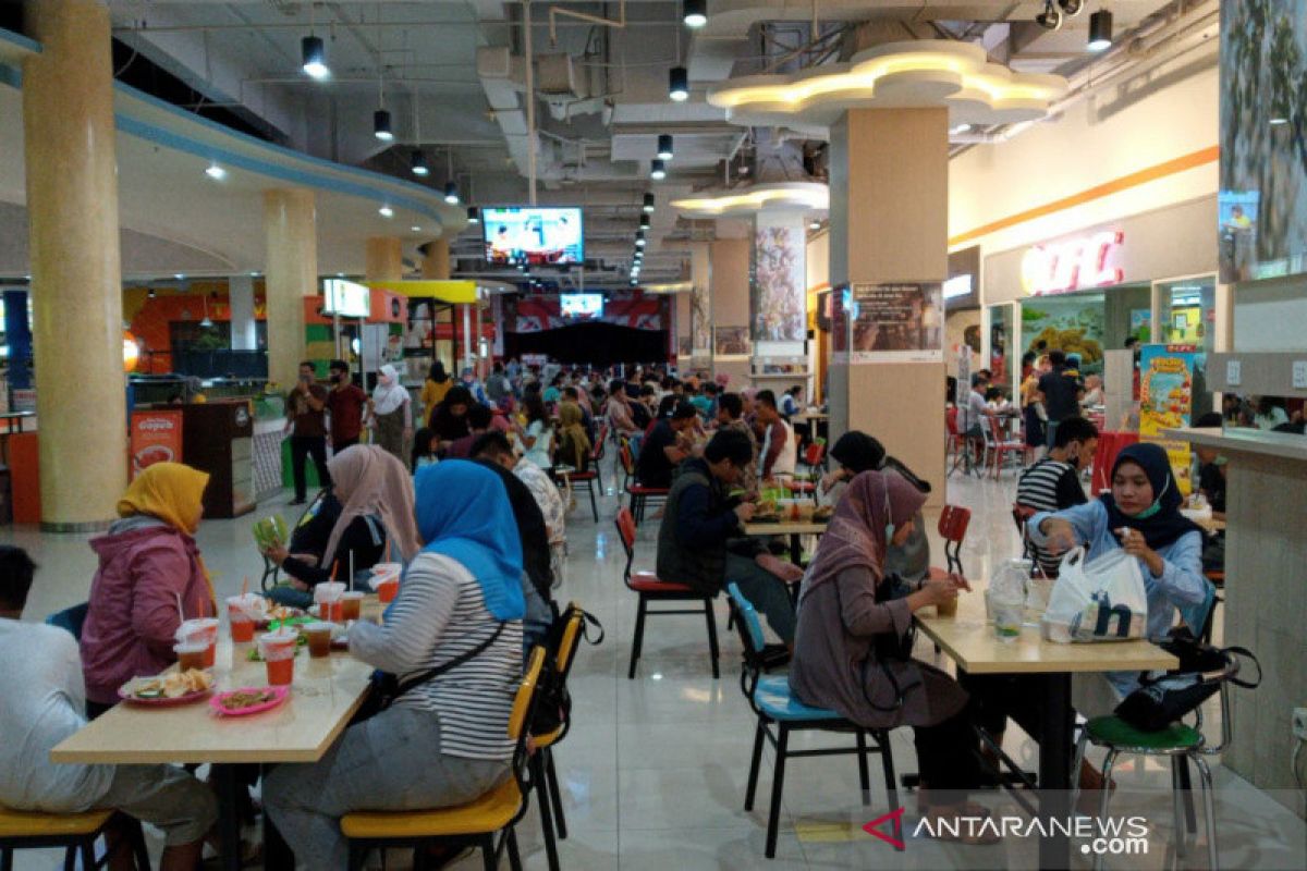 Tiga pegawai tenant Solo Grand Mall  positif COVID-19