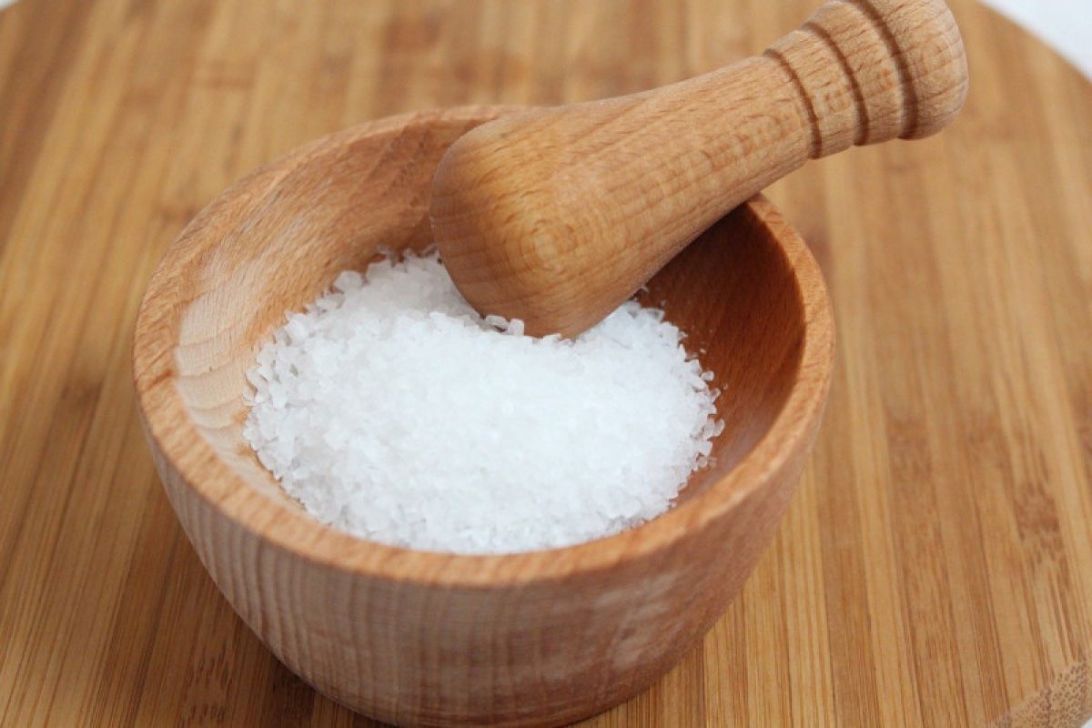Kurangi konsumsi garam agar imun tak terganggu