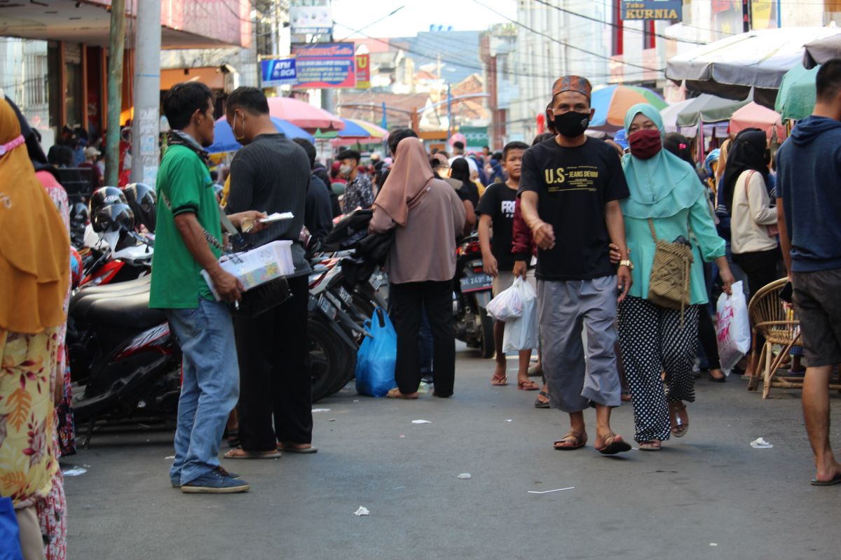 DPRD Lampung minta pengelola pusat perbelanjaan perketat prokes