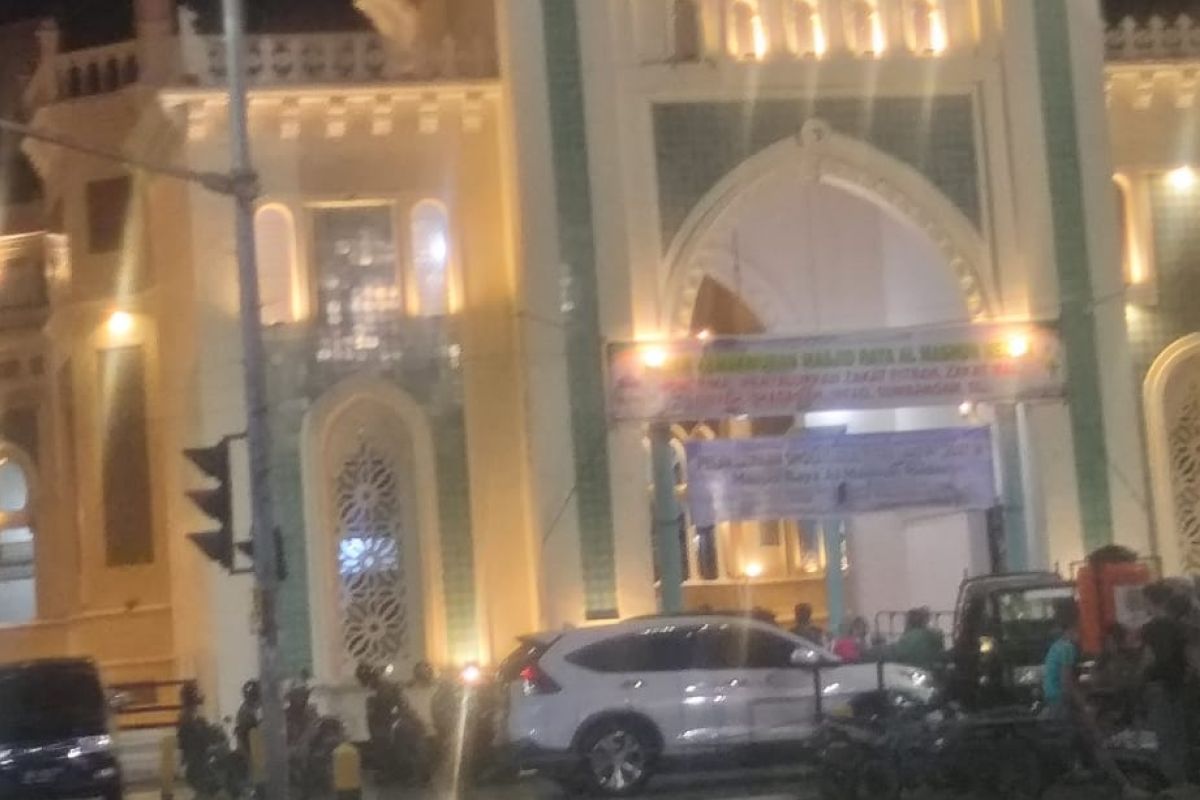 Takbiran malam Lebaran 2021 di Medan  dilaksanakan di masjid