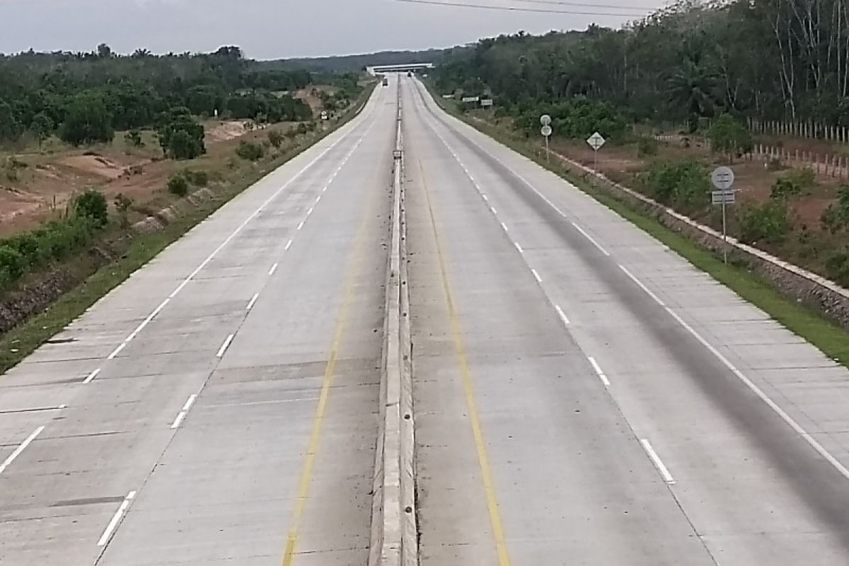 Jalan Tol Trans Sumatera lengang