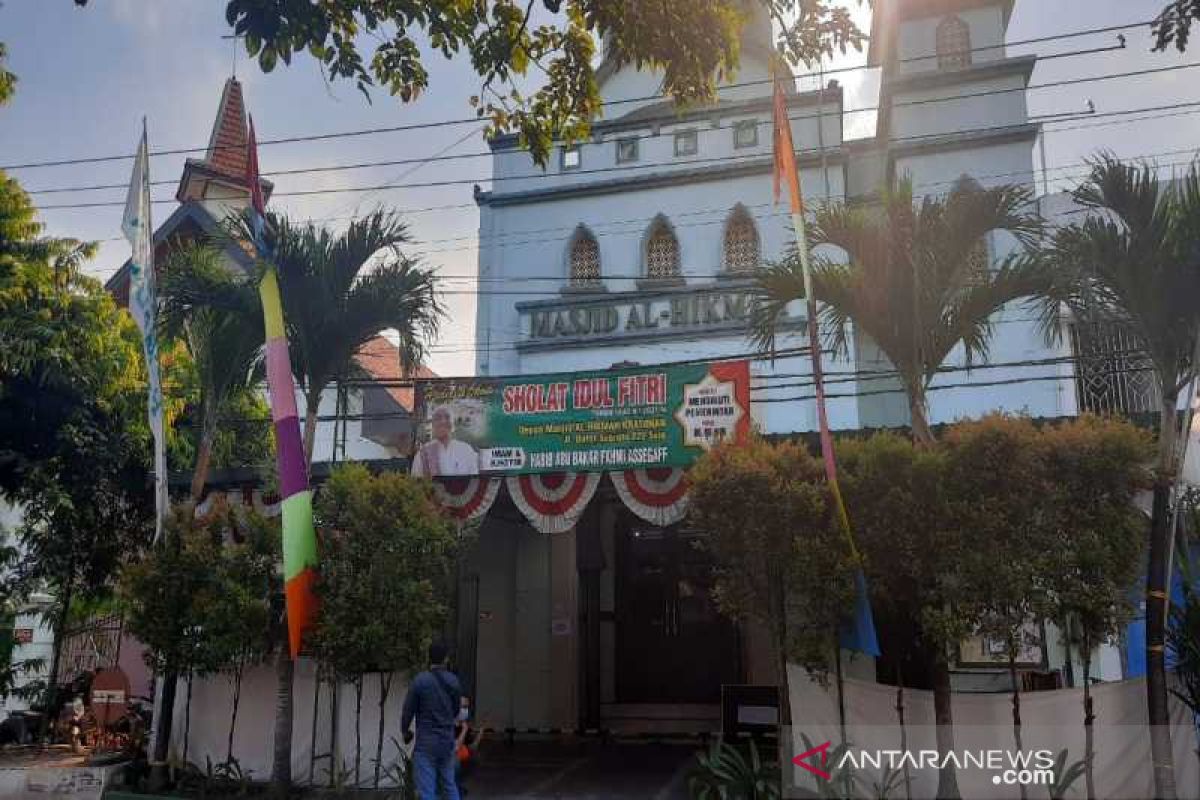 Masjid Al-Hikmah-GKJ Joyodiningratan Solo jaga kebersamaan