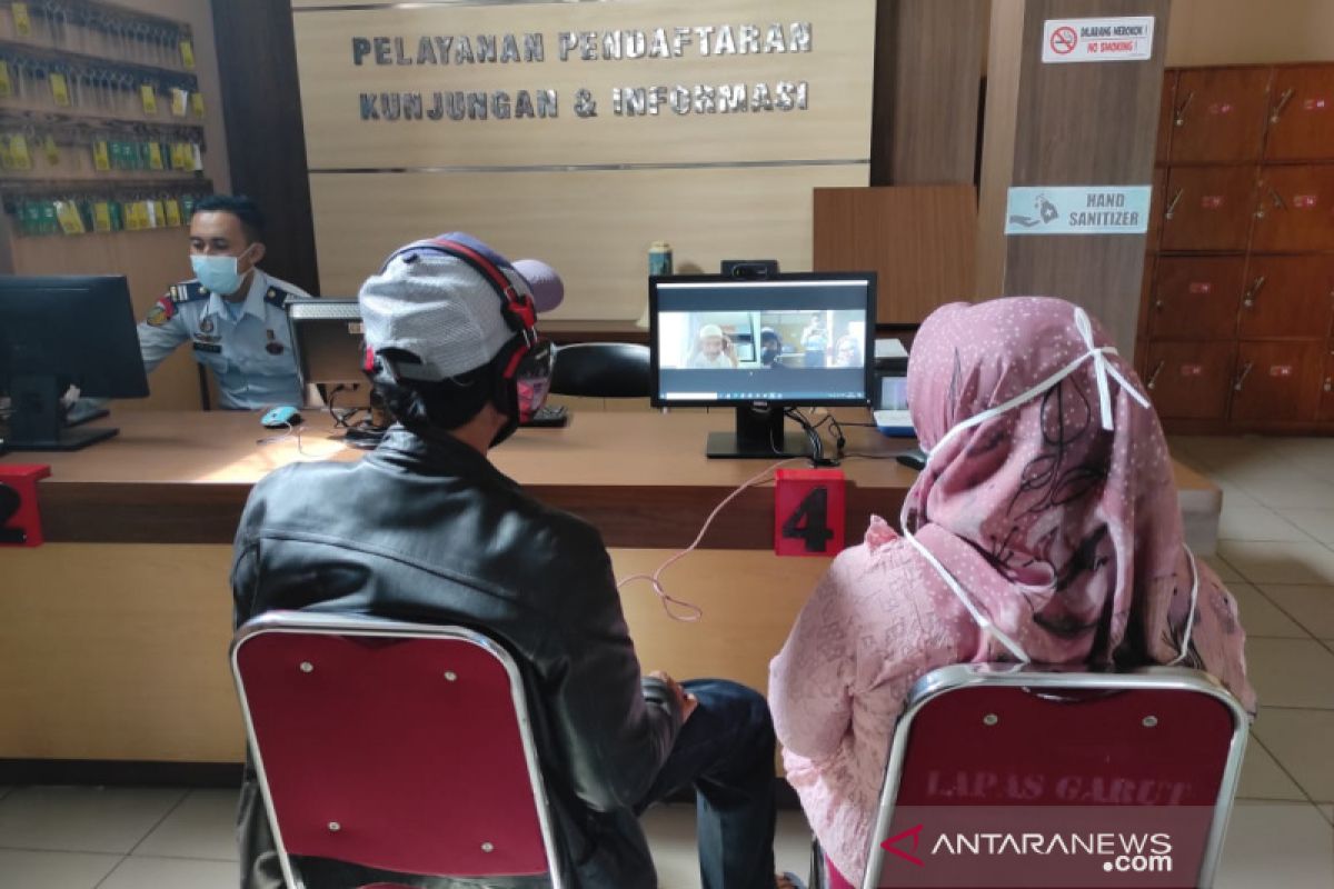 Lapas Garut buka layanan kunjungan warga binaan secara daring