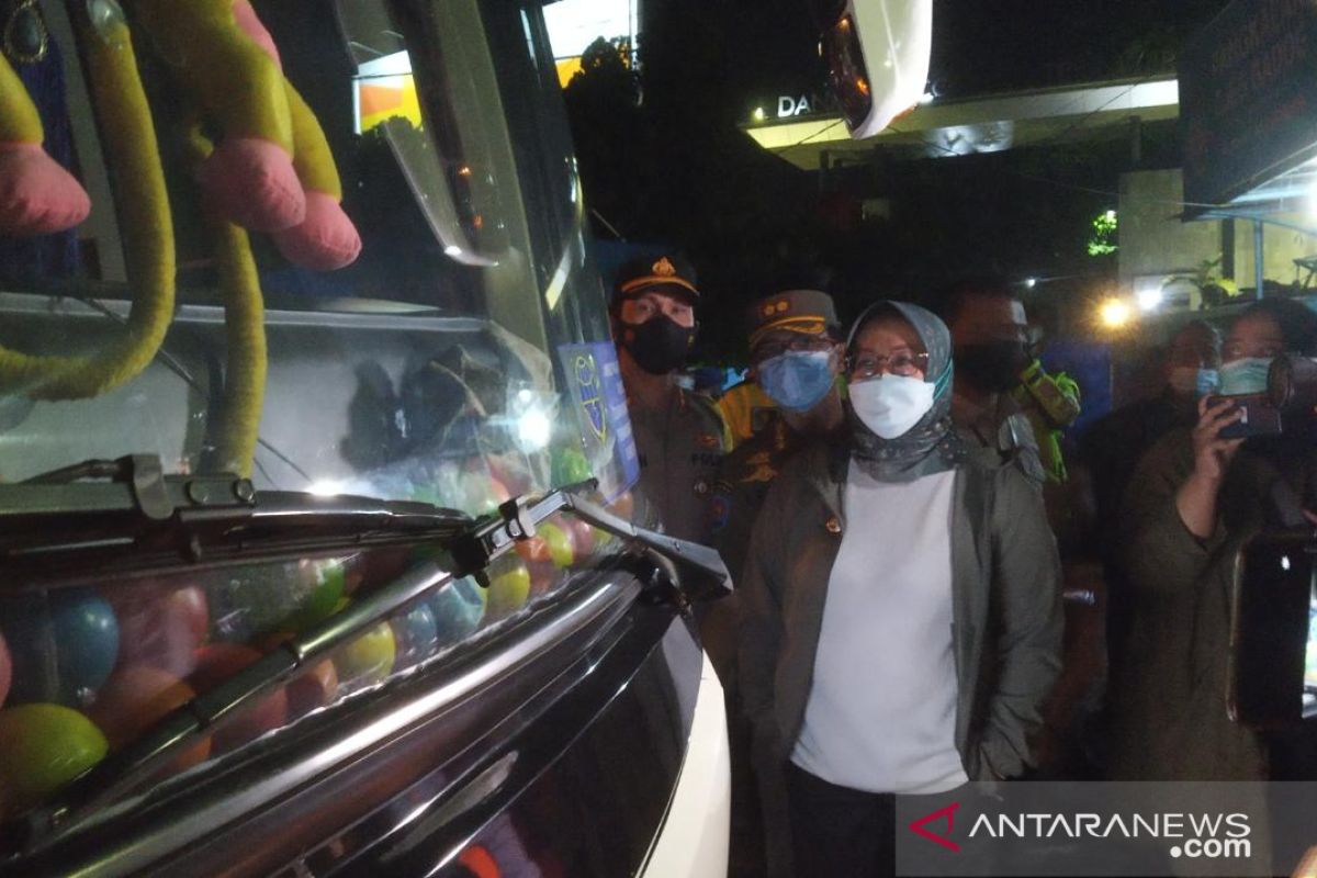 Bupati Bogor putar balik bus berisi pemudik modus angkut karyawan (video)