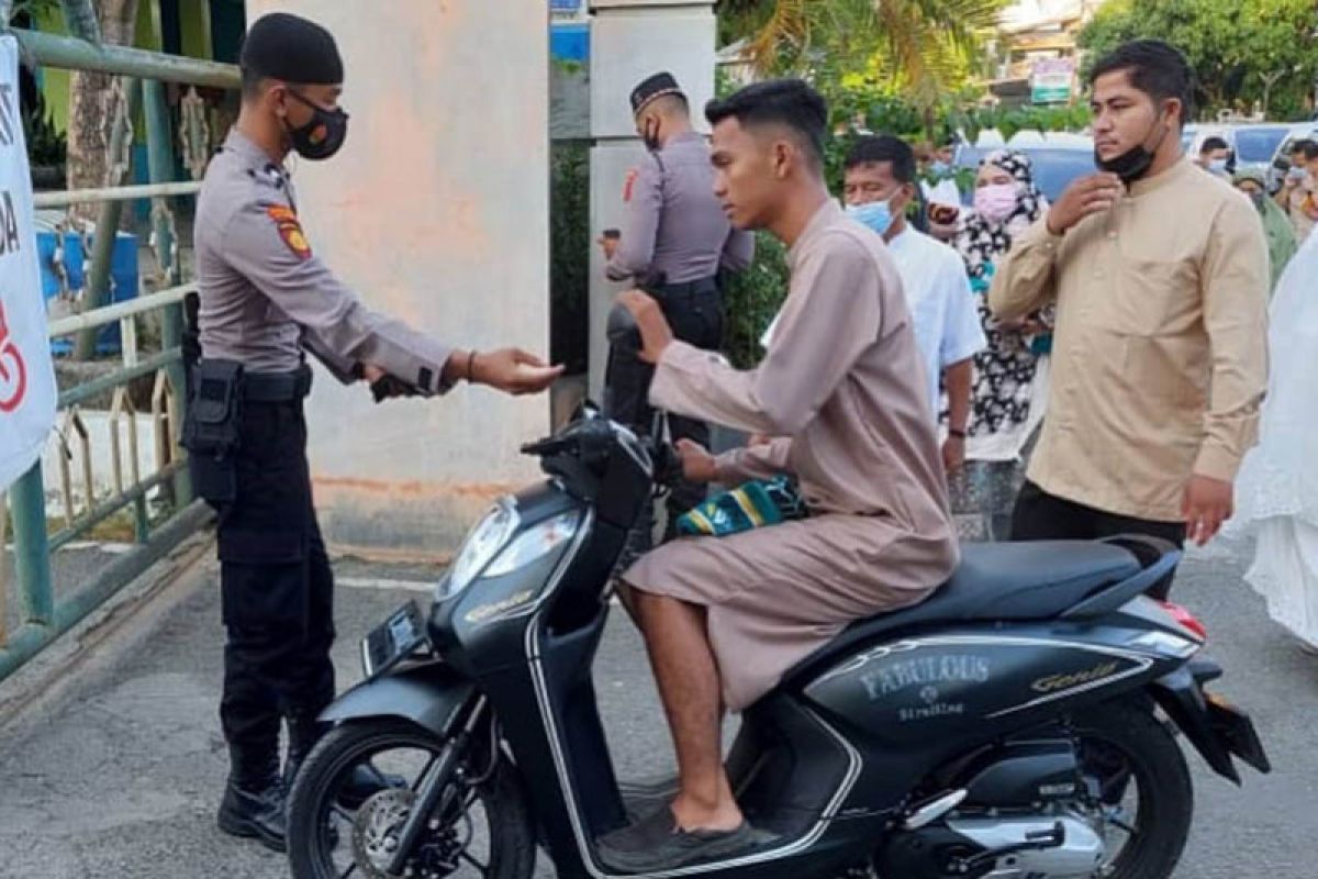 Polda Aceh pastikan shalat Idul Fitri terapkan protokol kesehatan ketat