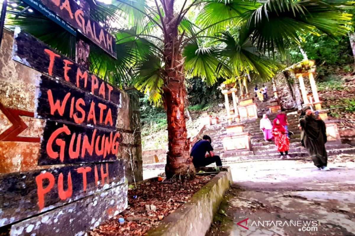 Lebaran kedua, masyarakat Bulungan pilih obyek wisata sejarah dan alam