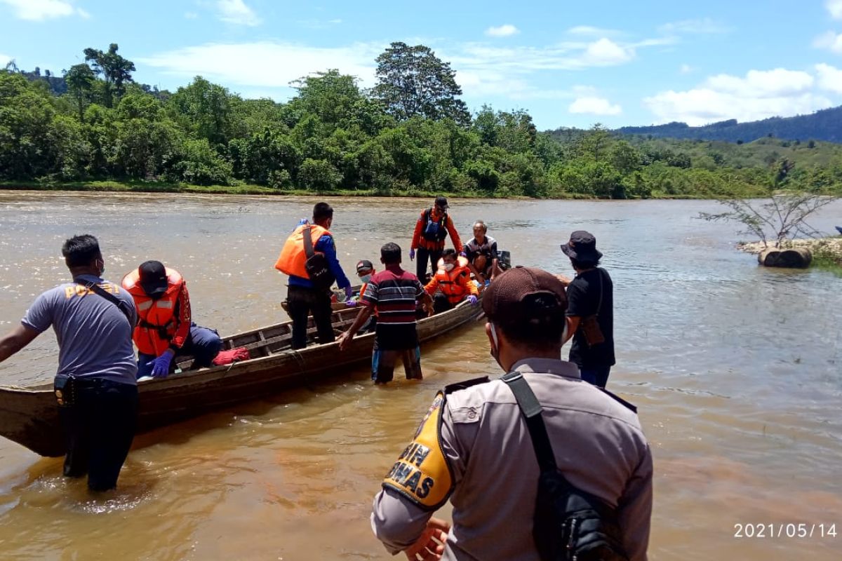 Keluarga ceritakan kronologis hanyutnya tiga pemudik dari Riau