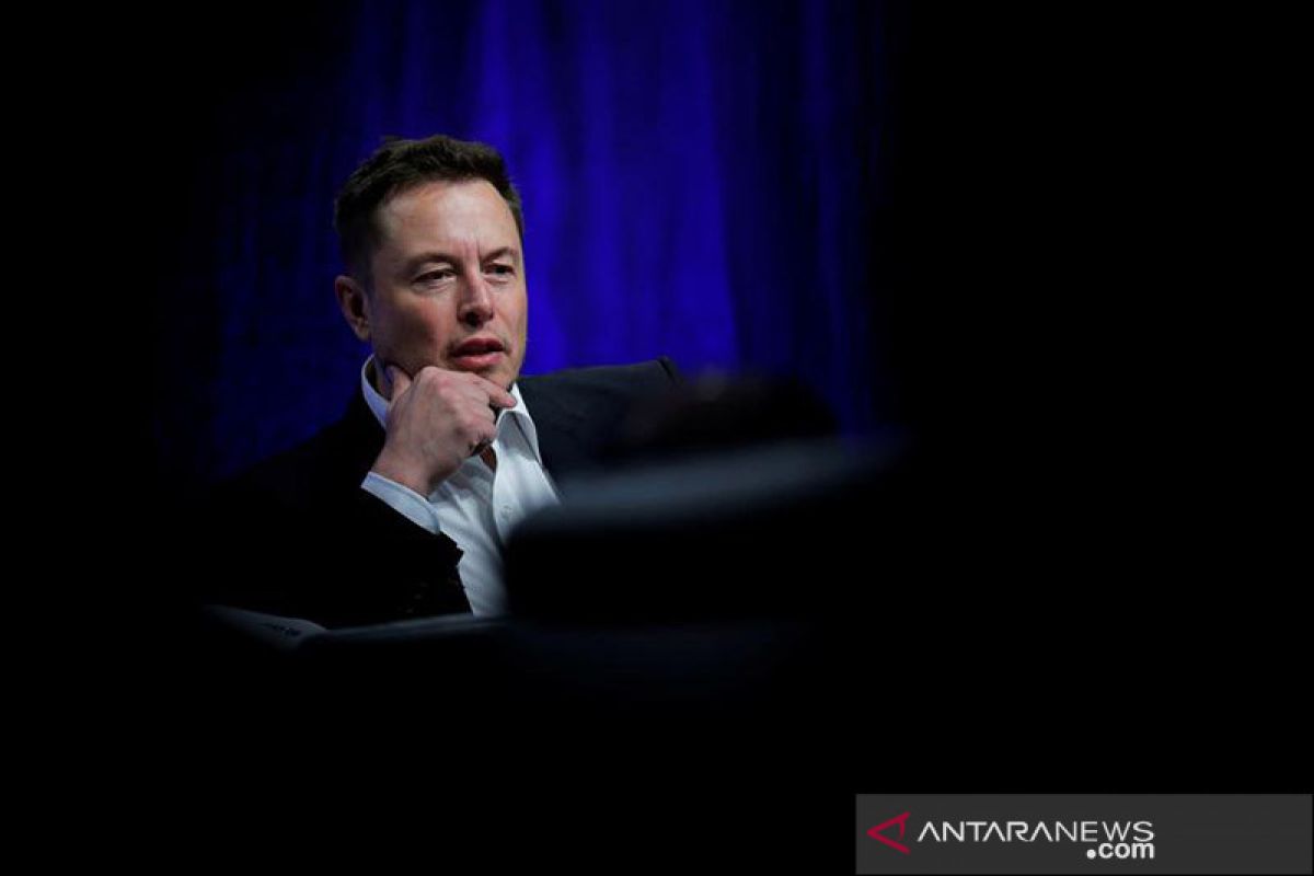 Harga Bitcoin turun usai cuitan singkat Elon Musk