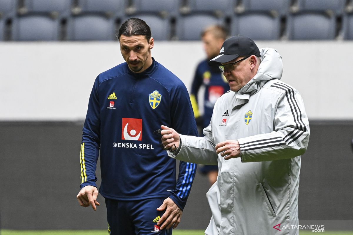 Zlatan Ibrahimovic dipastikan tidak perkuat Timnas Swedia di Euro 2020