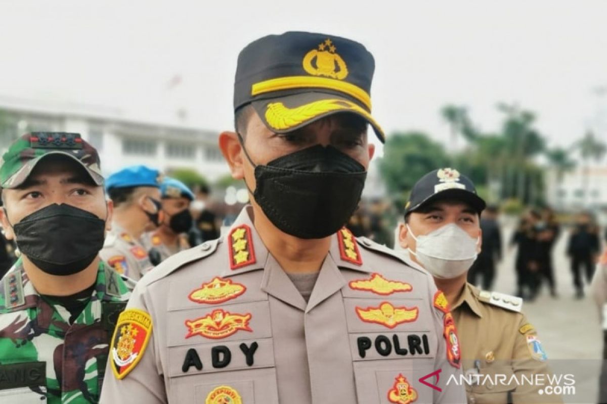 Sejumlah masjid di Jakarta Barat gelar Shalat Id dengan prokes ketat