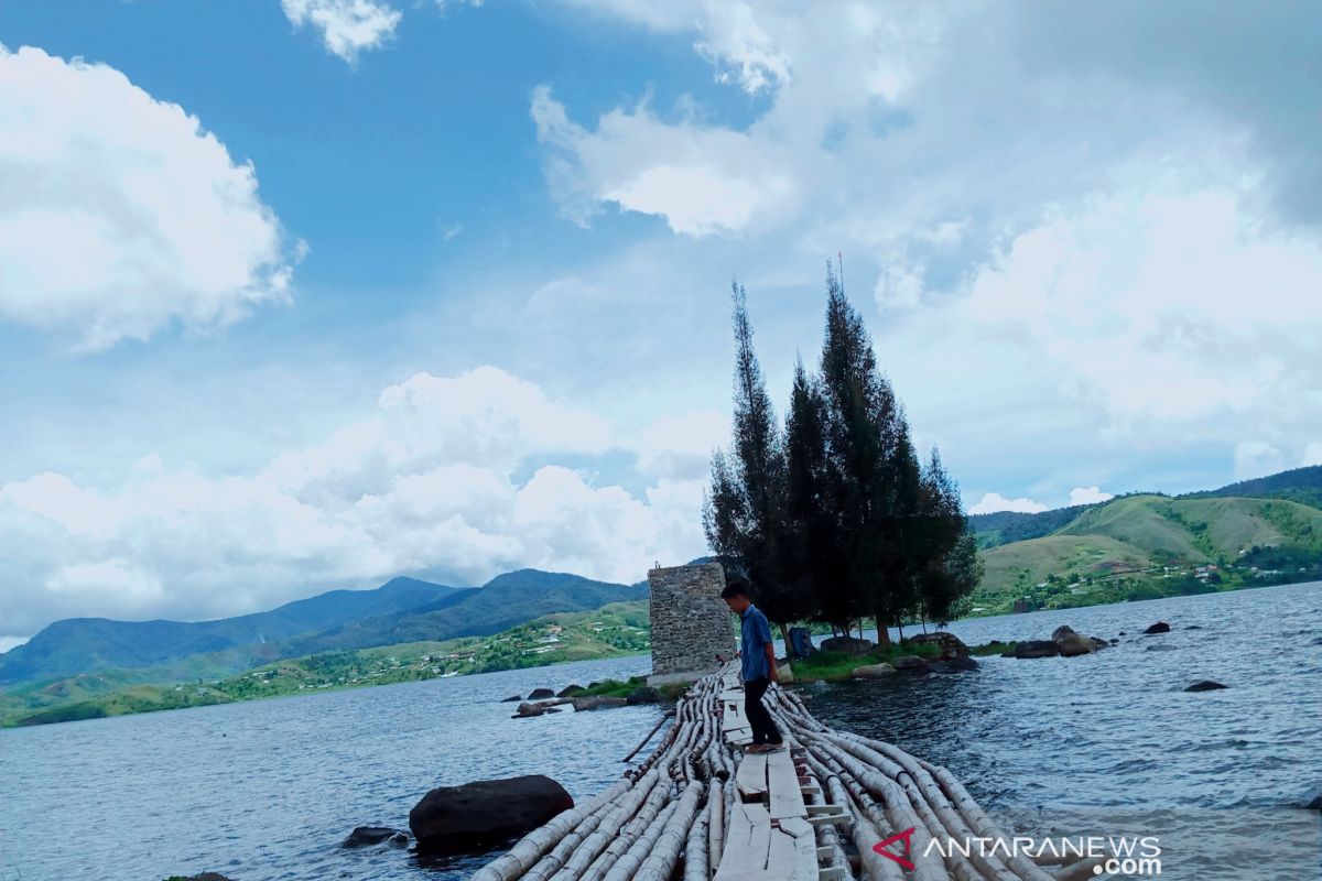 Pemkab Solok buka tempat wisata untuk warga lokal selama libur Lebaran