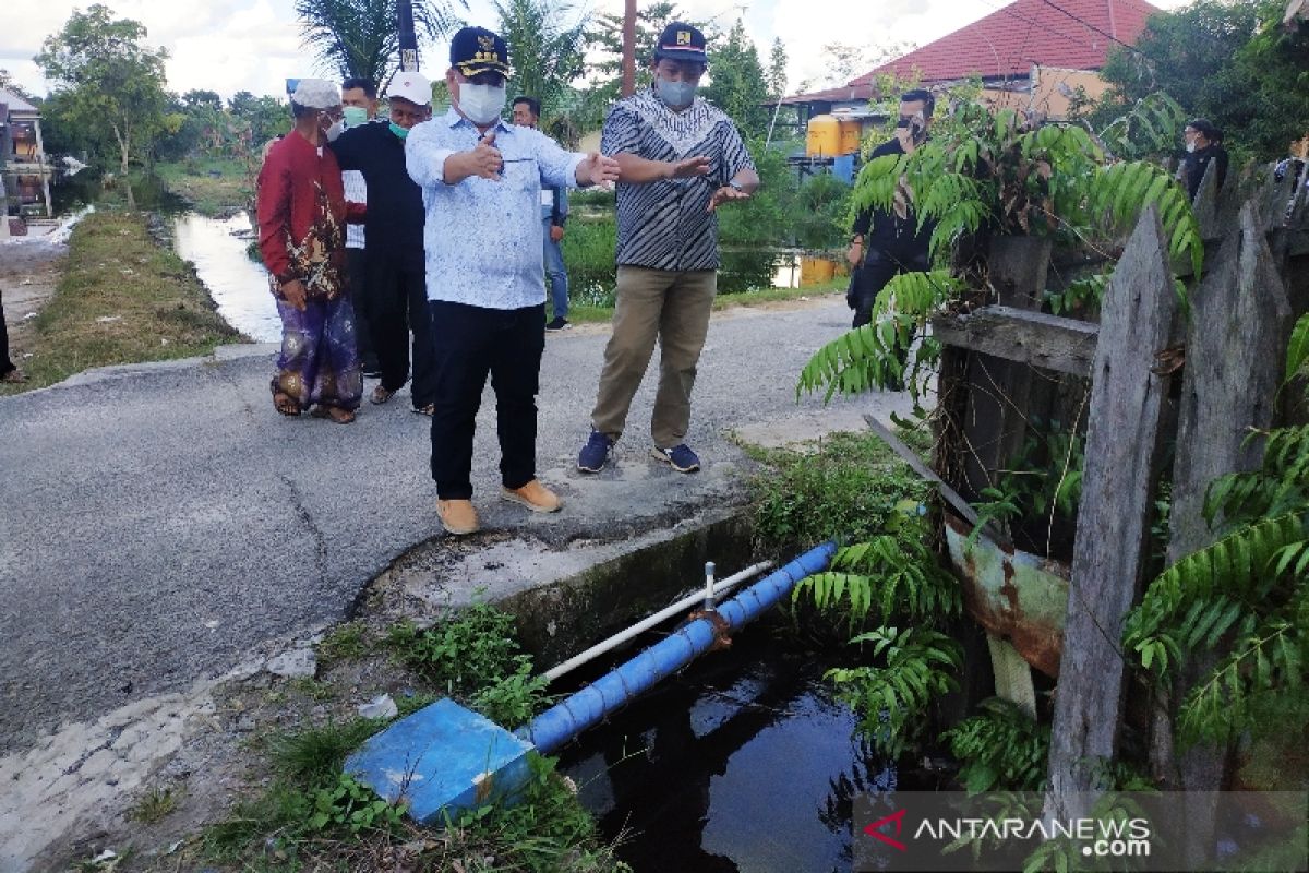 Bupati Kotim instruksikan penanganan darurat banjir di Sampit