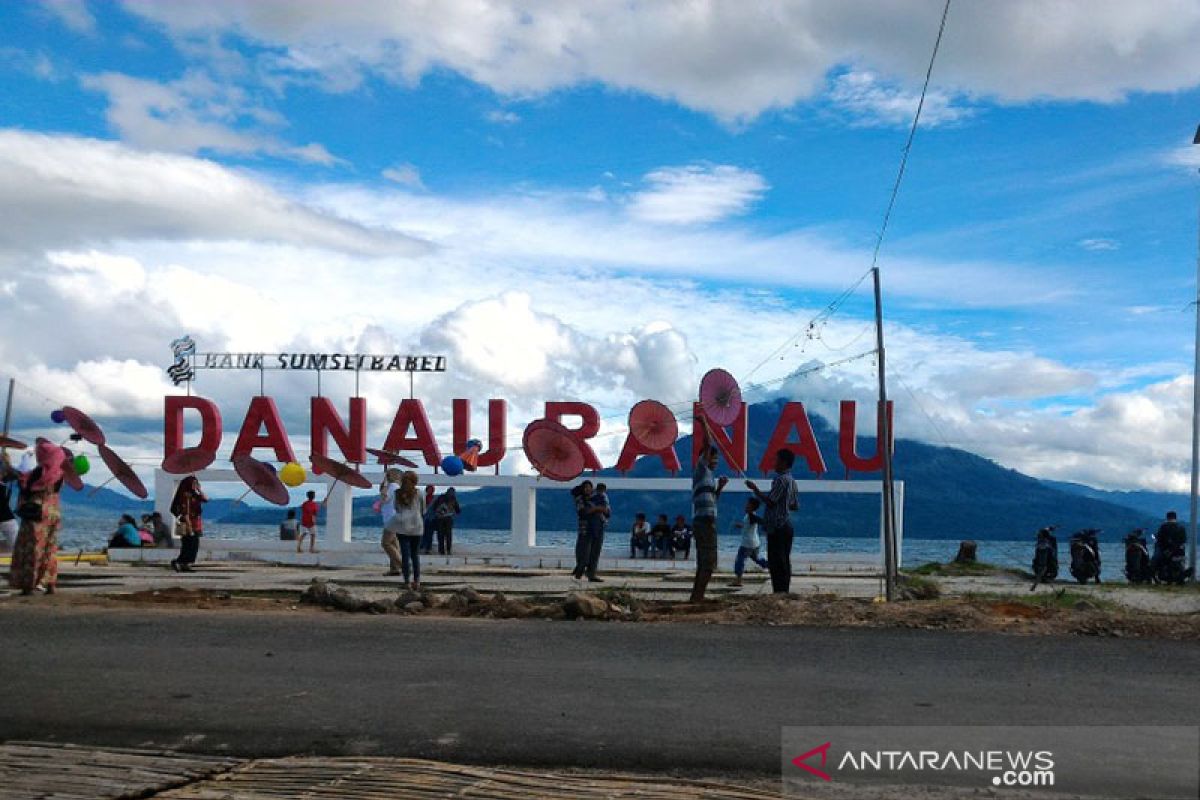 Jalur akses objek wisata Danau Ranau OKU Selatan Sumsel ditutup