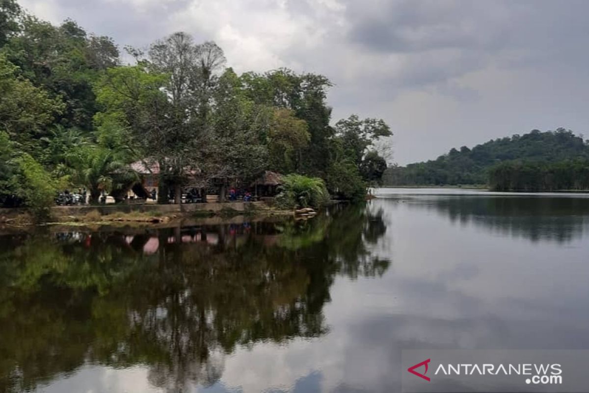 Danau Sebedang alami lonjakan pengunjung selama libur Lebaran