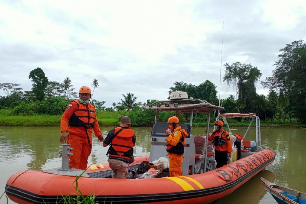 Delapan orang nelayan Nias Selatan hilang saat melaut