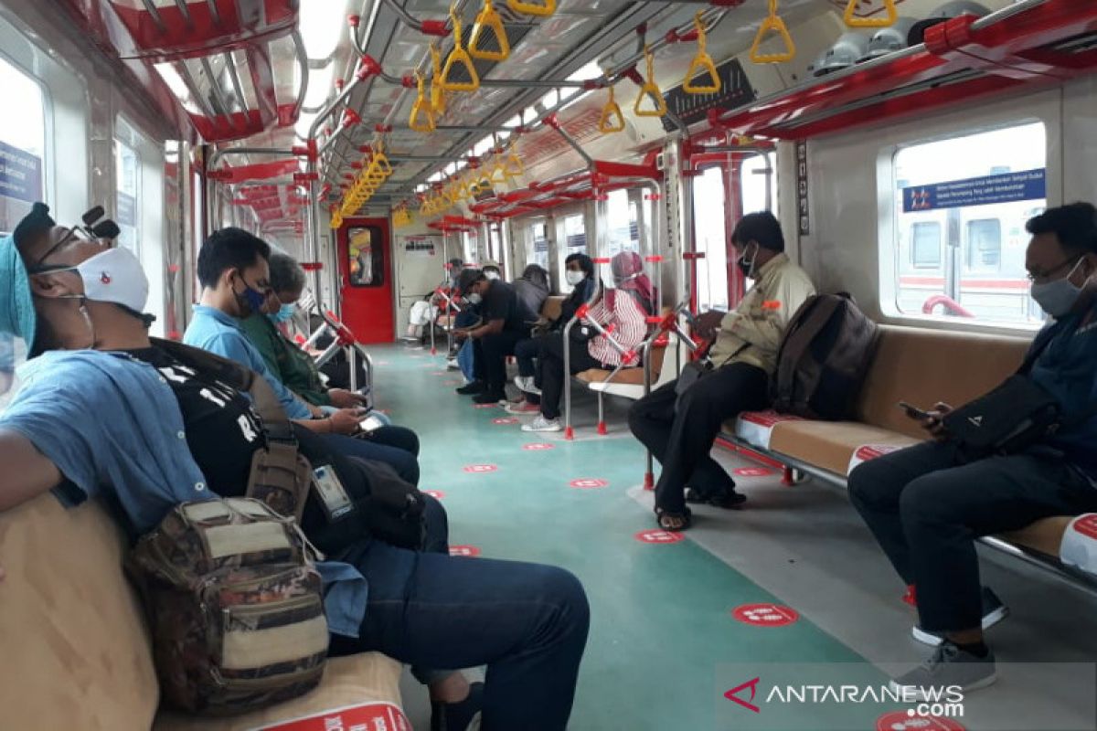 Jumlah penumpang KRL Solo-Yogyakarta turun selama  Ramadhan dan Lebaran