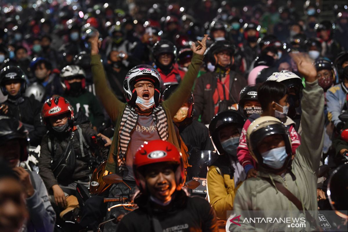 Polda Metro temukan 10 pemudik positif COVID-19