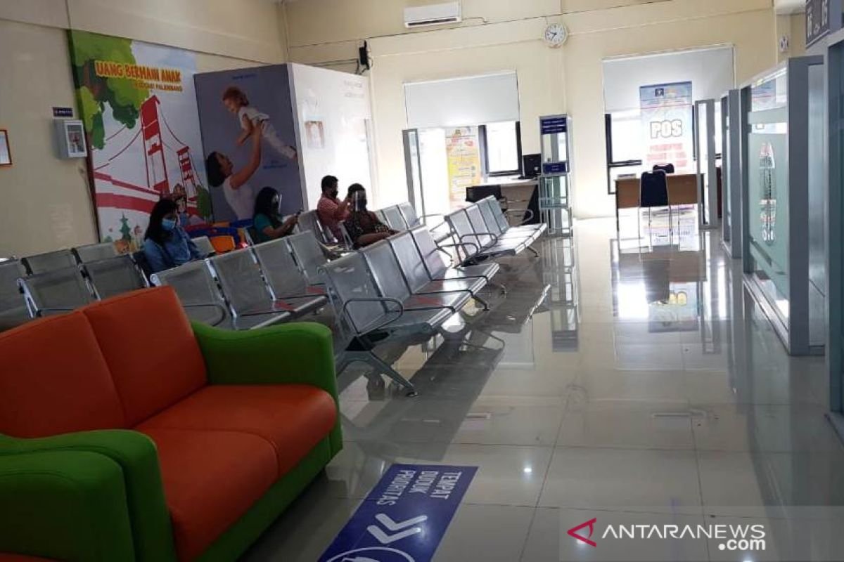 Permohonan paspor di Imigrasi Palembang  usai lebaran sepi