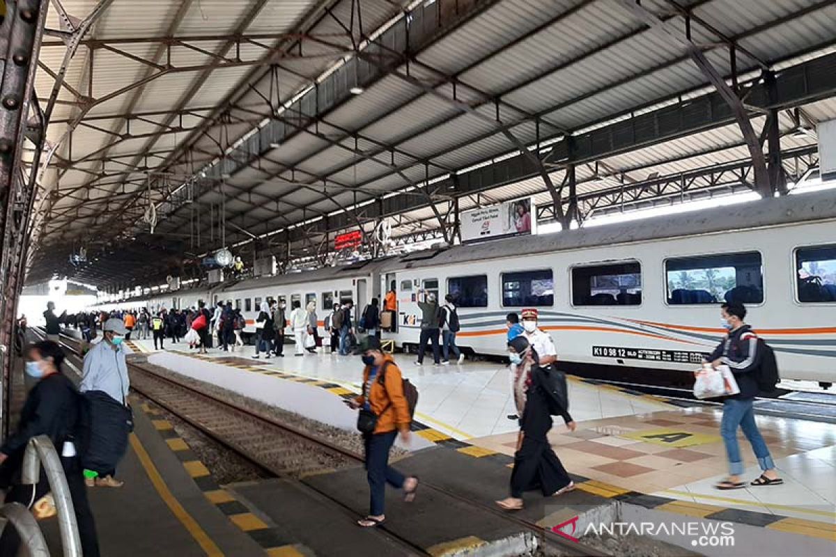 KAI Purwokerto operasikan 10 kereta jarak jauh periode 18-24 Mei