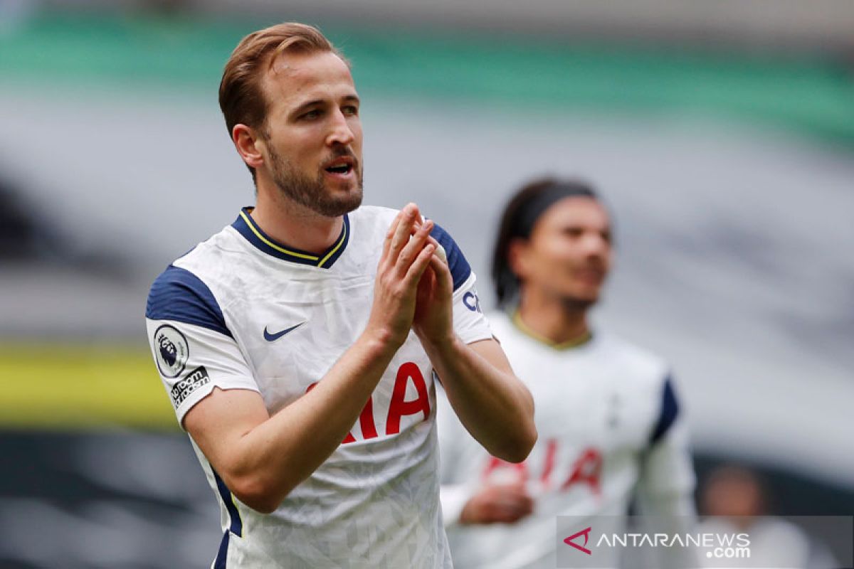 Kane bantah dirinya mangkir dari sesi latihan Tottenham