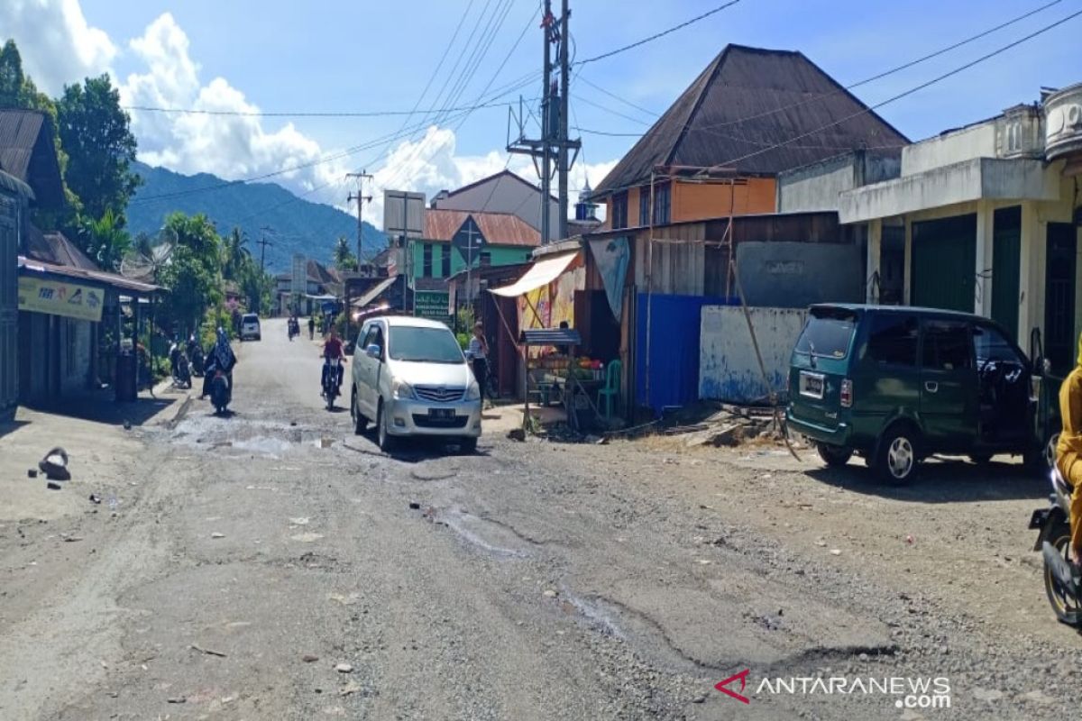 DPRD desak BBPJN perbaiki jalan rusak di Madina