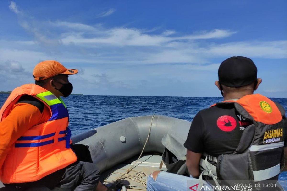 Tim SAR bagi dua sektor pencarian nelayan hilang di Buton Utara