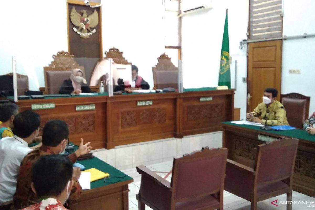 Dalam sidang praperadilan, RJ Lino minta dikeluarkan dari Rutan KPK