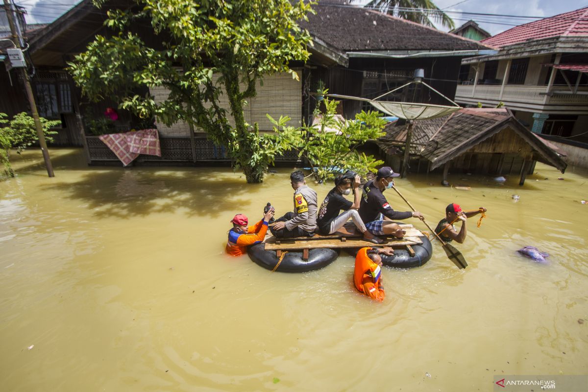 Galian tambang memicu banjir