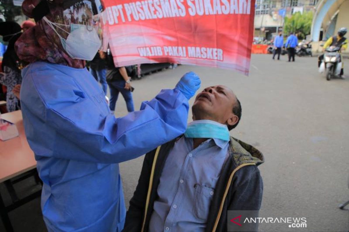 Deteksi dini, Pemkot Tangerang gelar tes cepat antigen di tiga wilayah