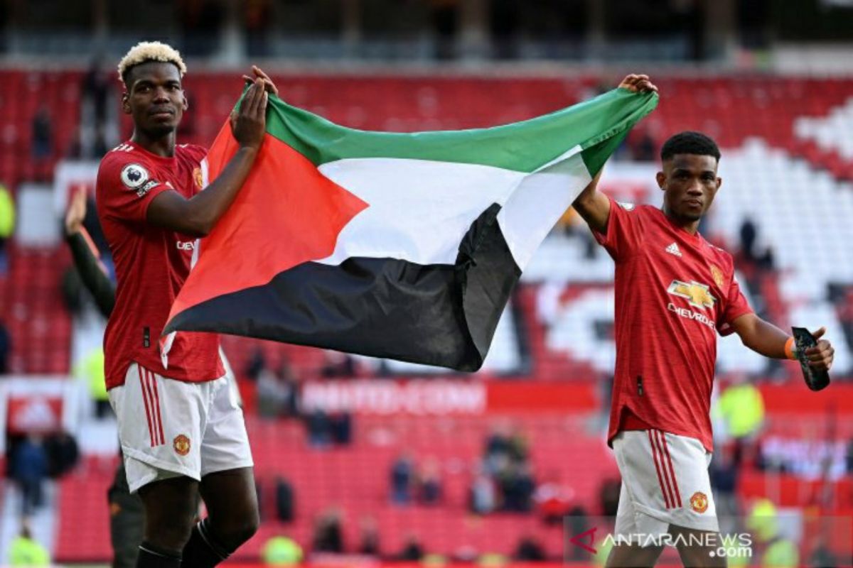 Pogba kibarkan bendera Palestina usai laga Liga Inggris