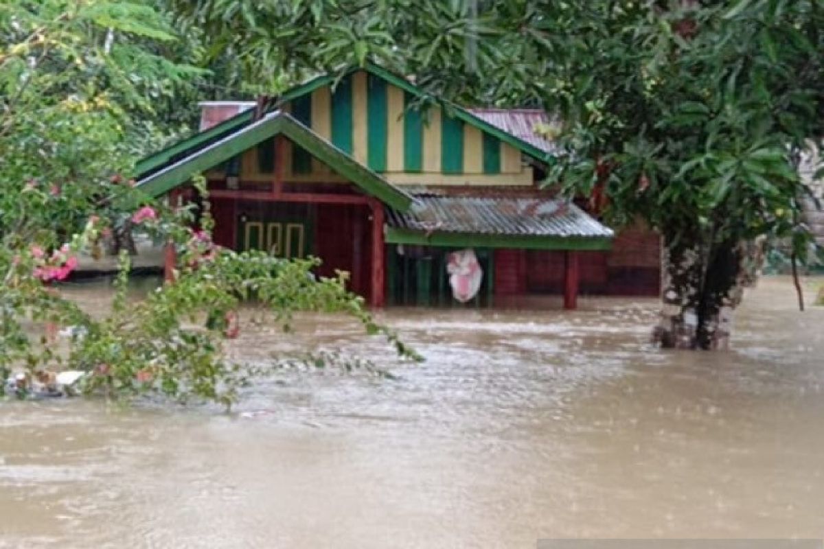 9.532 jiwa terdampak banjir di Aceh Selatan