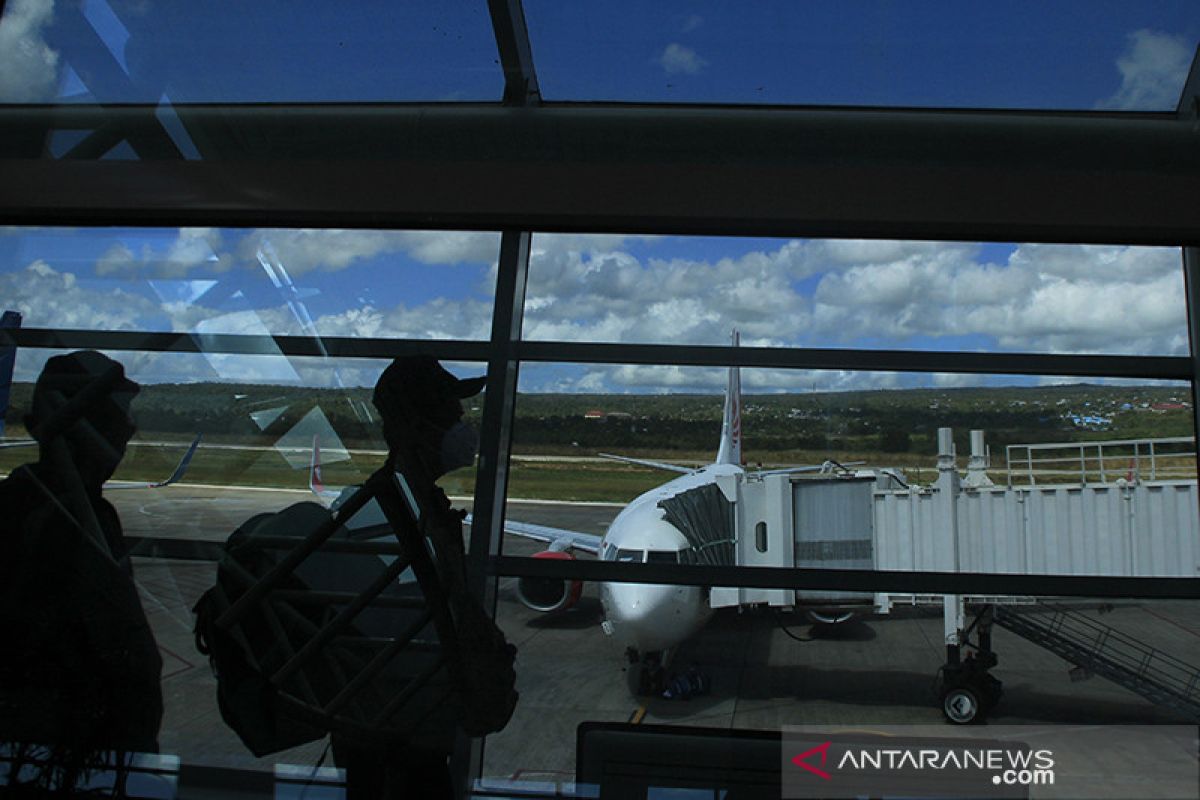 Bandara El Tari Kupang kembali beroperasi normal