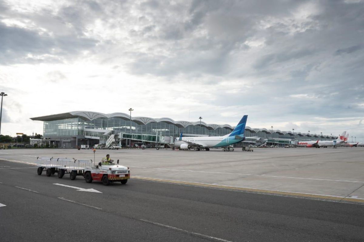 Jumlah penumpang di Bandara Kualanamu  capai 8.397 orang