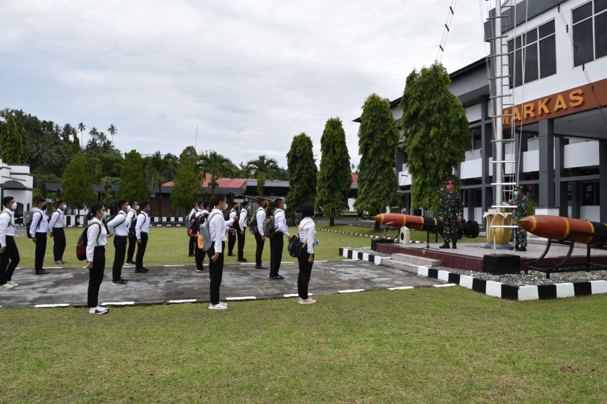 Danlantamal VIII minta calon Taruna AAL   persiapkan  diri dengan baik