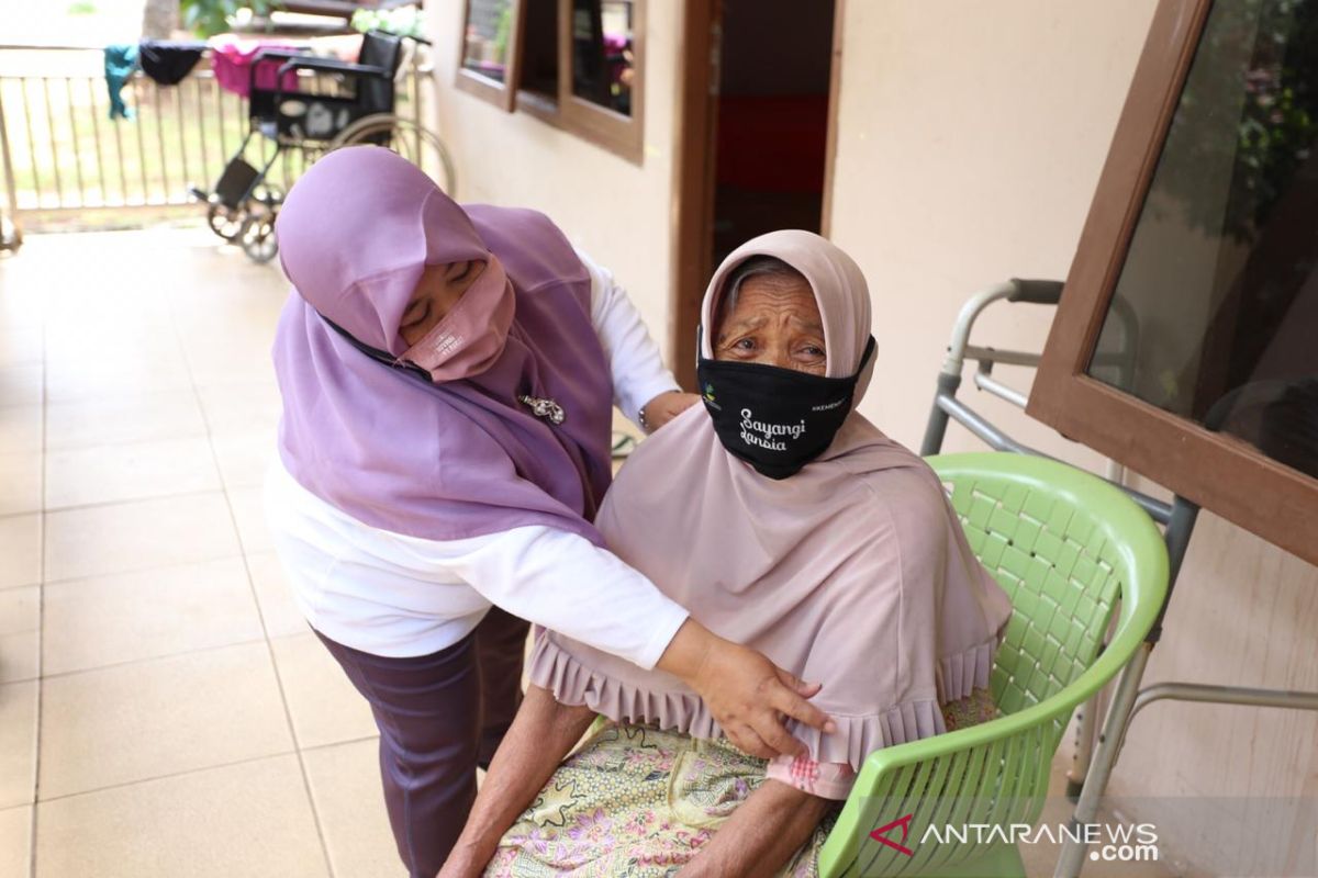 Hari Lanjut Usia Nasional, Kemensos tekankan peran penting keluarga