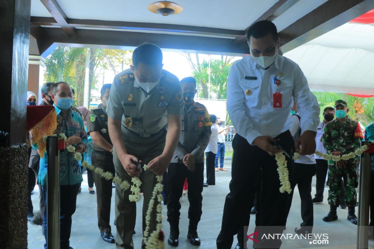 Wali Kota bersama Kepala BPN resmikan layanan SilakonBaru