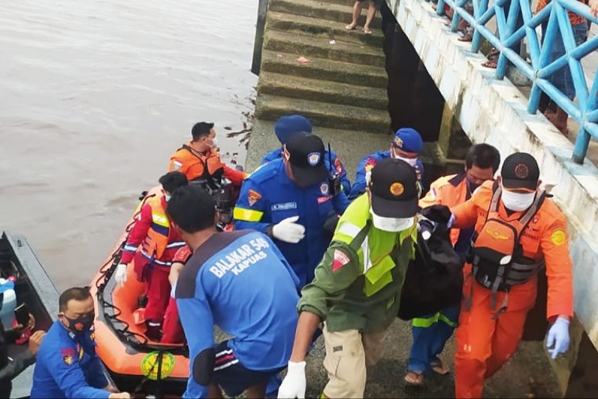 Korban kedua kecelakaan air di Kapuas ditemukan meninggal dunia
