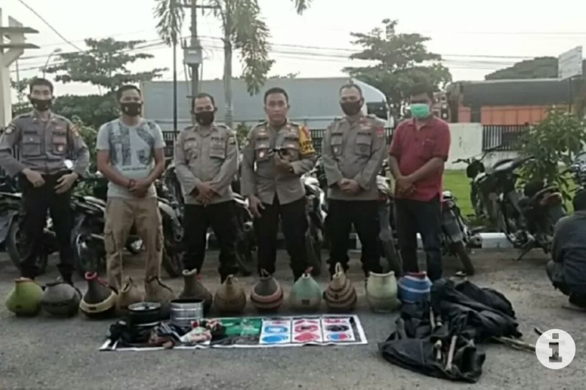 Kemarin polisi gerebek judi sabung ayam dan koprok di Mesuji