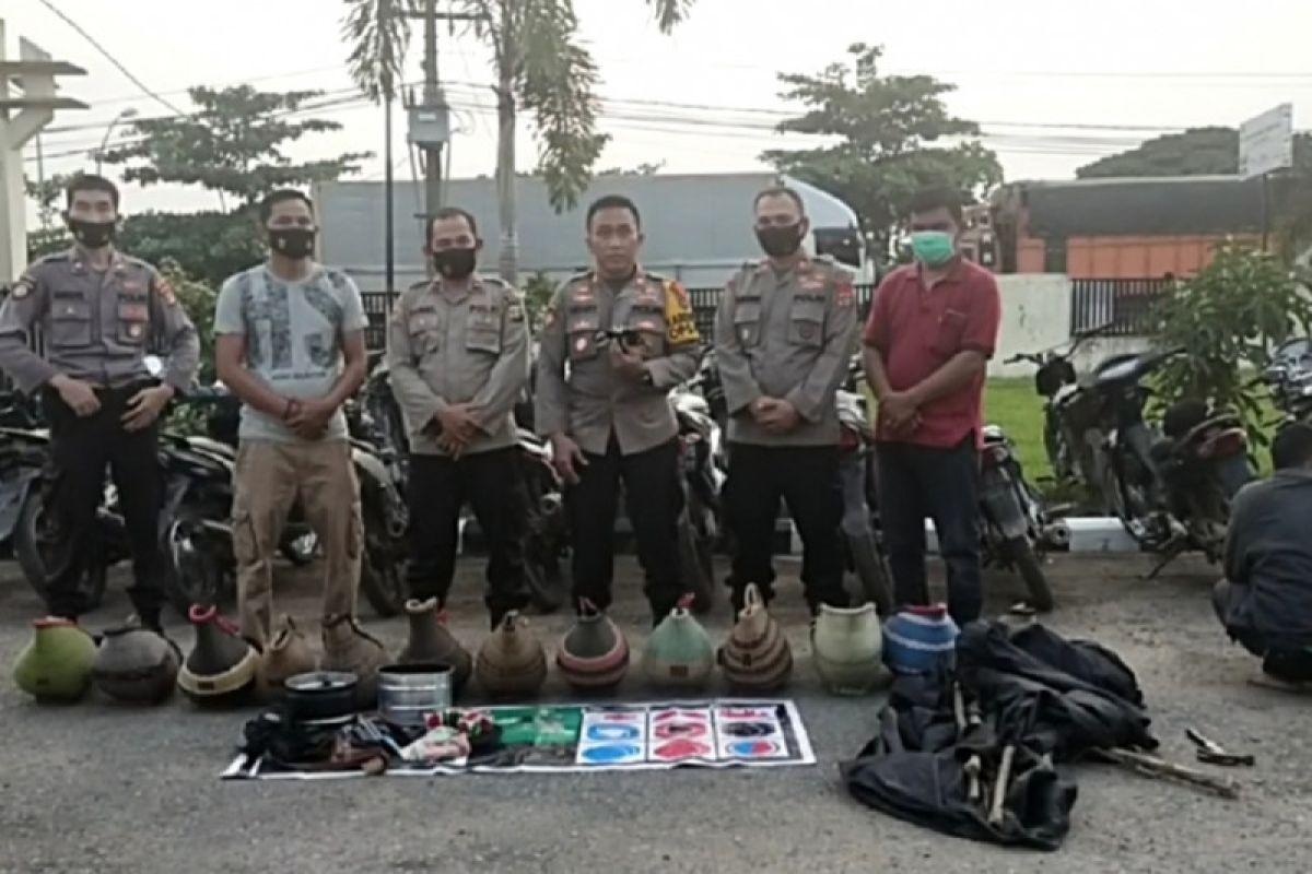 Polisi gerebek judi sabung ayam dan koprok di Mesuji