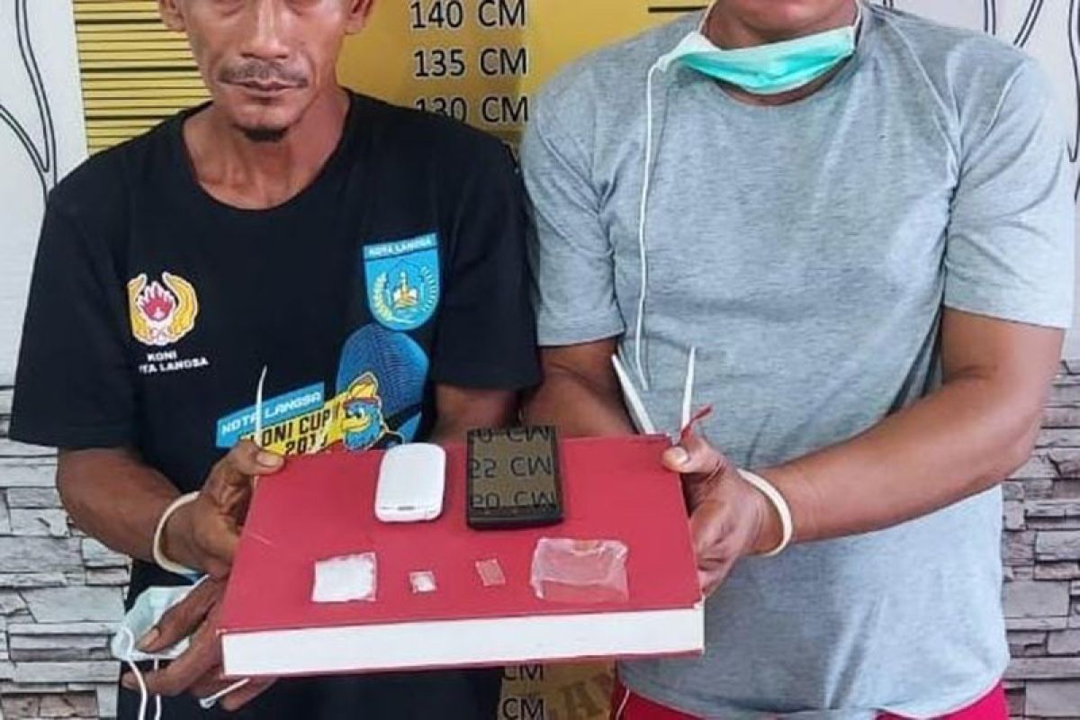 Polisi tangkap dua pengedar narkoba di Langsa
